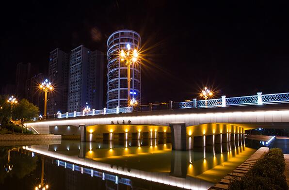 天橋照明亮化工程設計，點綴城市夜景燈光
